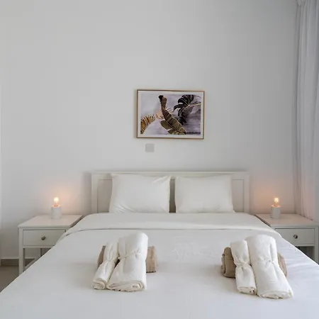 Stylish Poolside At Paphos *