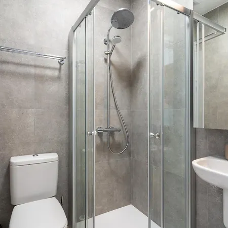 Villa Stylish Poolside At Paphos Klorakas