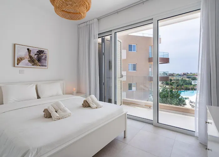 Stylish Poolside At Paphos *